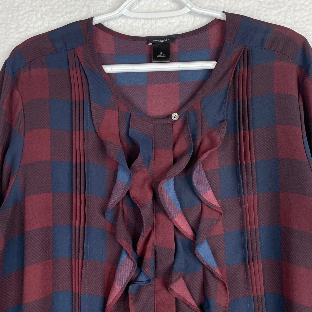 Ann Taylor Factory Burgundy Navy Buffalo Plaid Ruffle Pintuck Blouse XL Womens